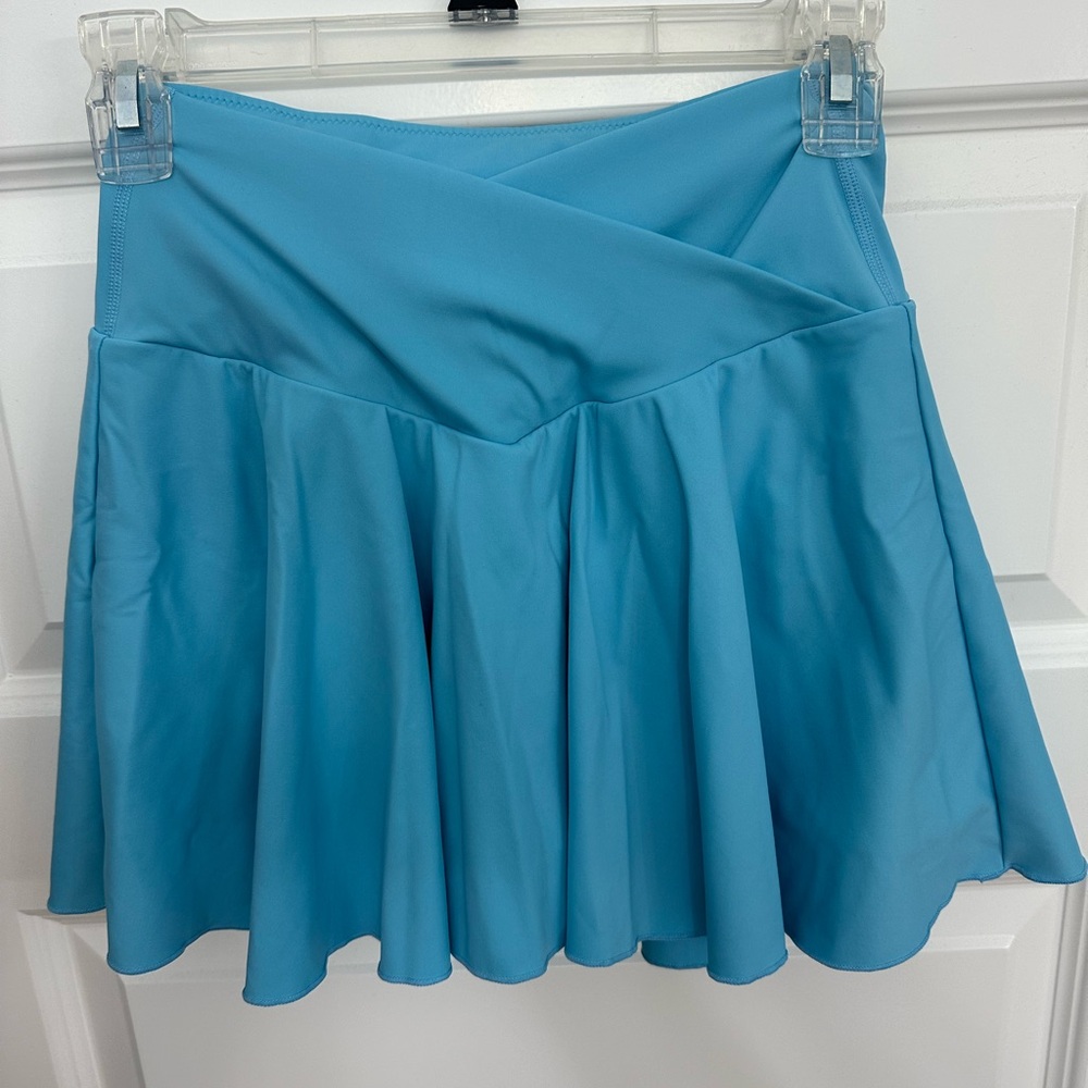 HALARA Vibrant Blue Tennis/Skater skirt with shorts